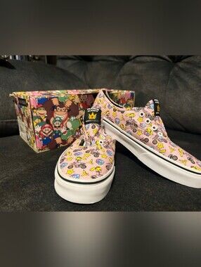 Vans Pink Mario Kart Print Low-Top Sneakers Youth 6. WMNS 7.5